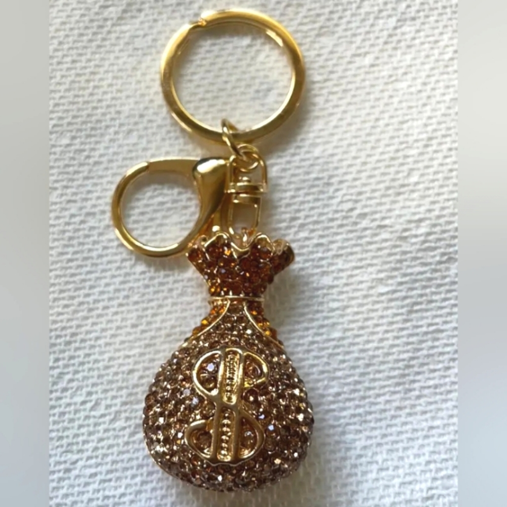 Money Keychain💰 - Picture 3 of 5
